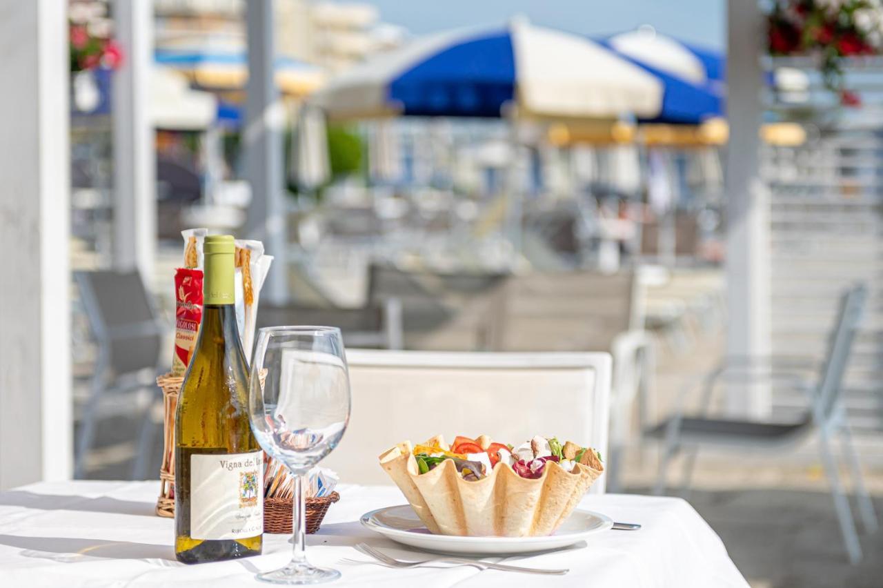 Hotel Adria Milano Marittima Exterior photo