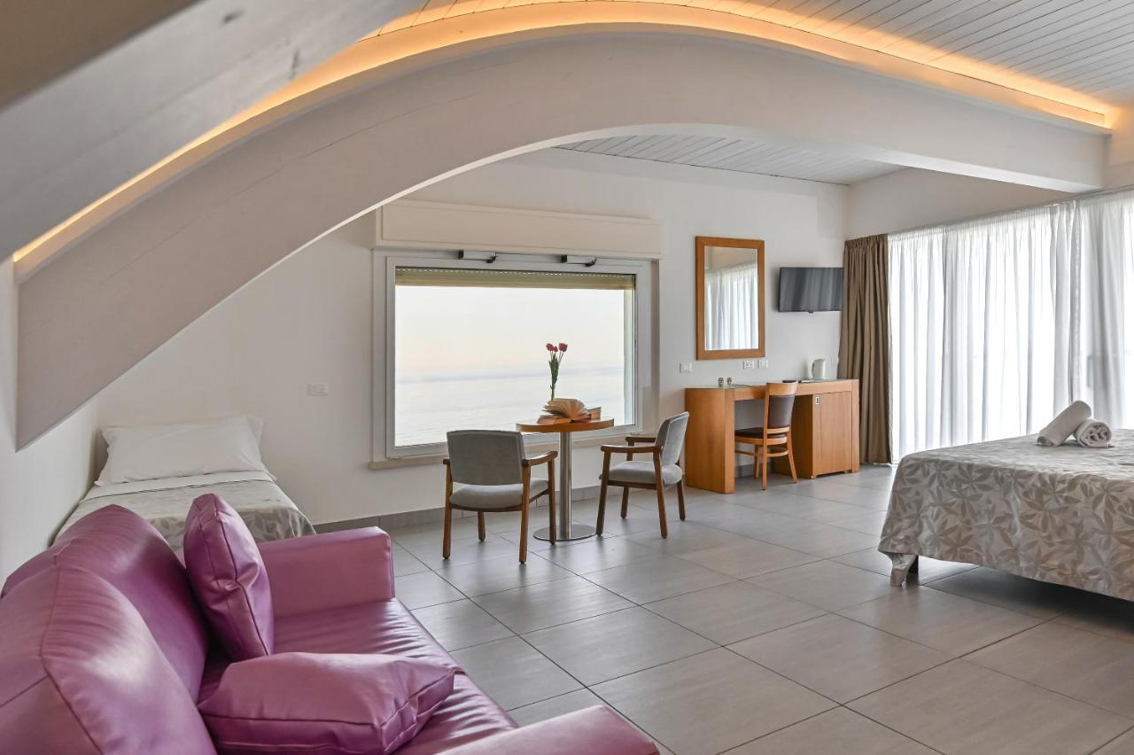 Hotel Adria Milano Marittima Exterior photo